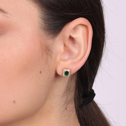 GREEN STONE EARRING