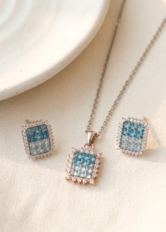PASSION PENDANT SET