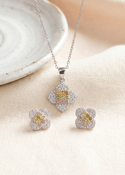 BLOOM PENDANT SET
