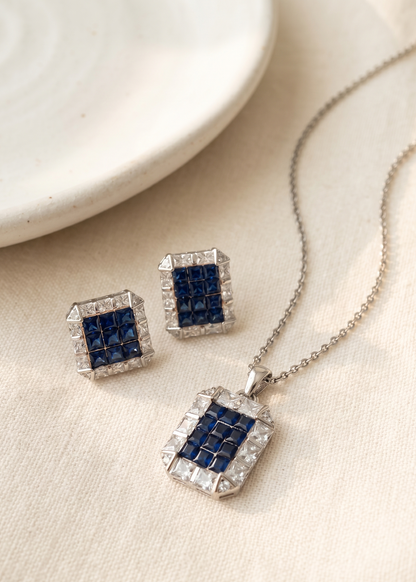 REVENANT PENDANT SET