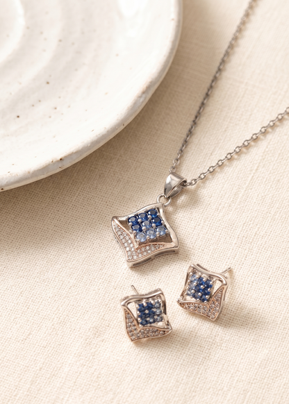 SAPPHIRE BLUE DIANA PENDANT SET