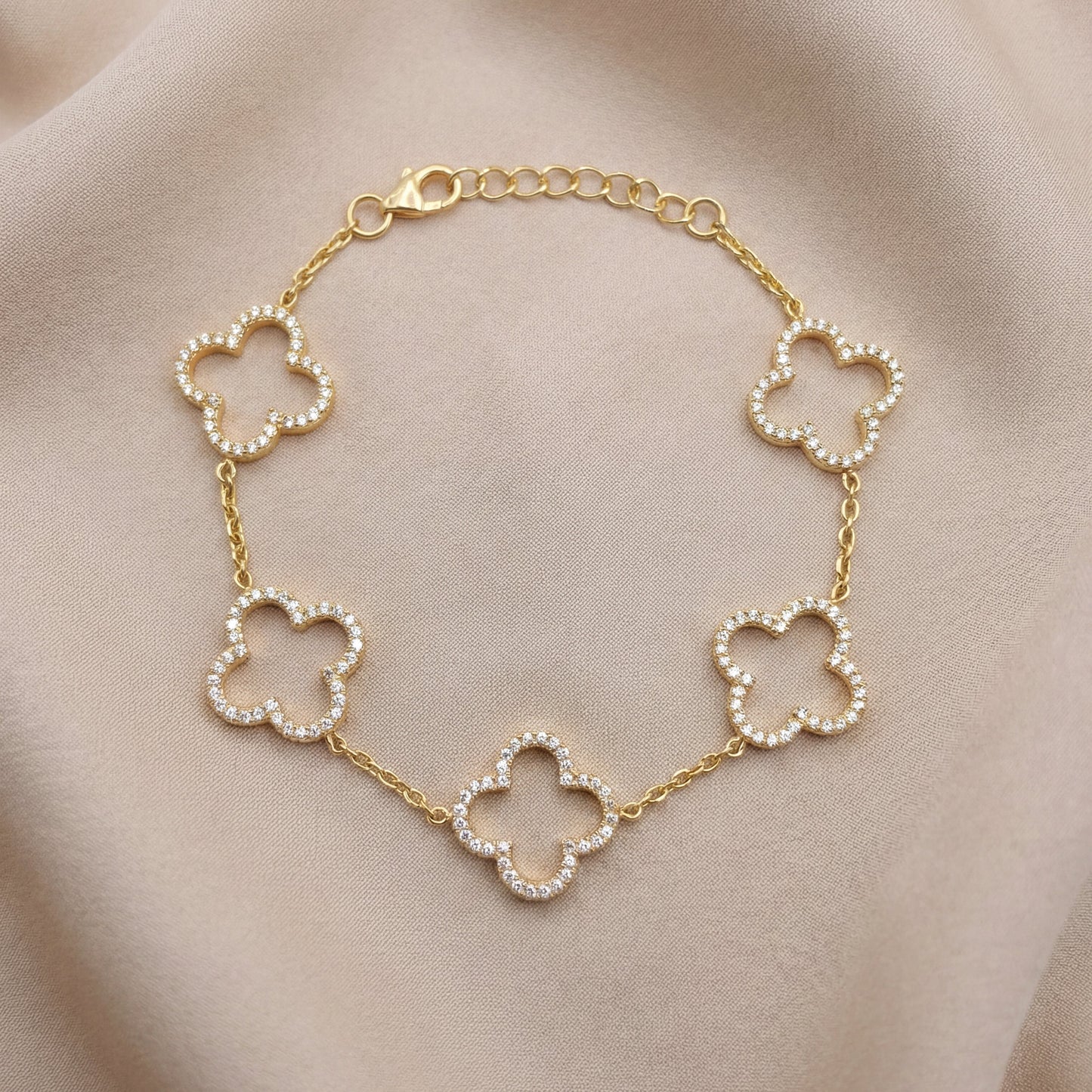 925 STERLING SILVER HOLLOW CLOVER BRACELET