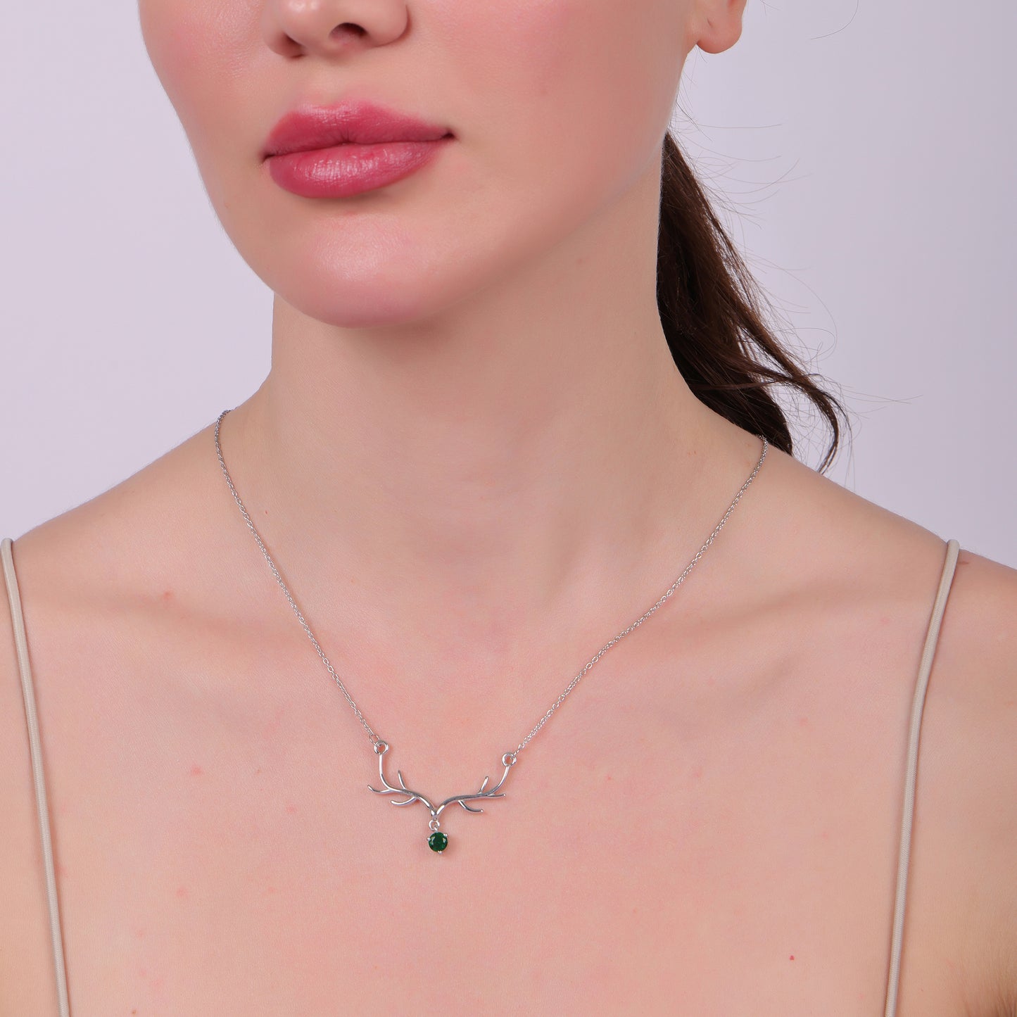 ANTLER PENDANT NECKLACE