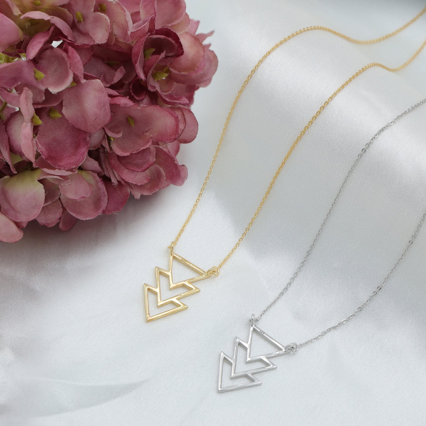 THE TRIAD PENDANT